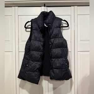 Old navy‎ puffer vest size Xs GUC